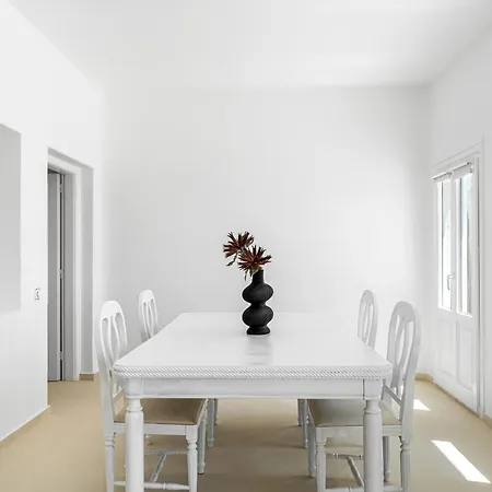 호텔 Nerae Santorini 이메로비글리